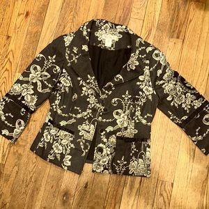 White House Black Market black gray floral short jacket